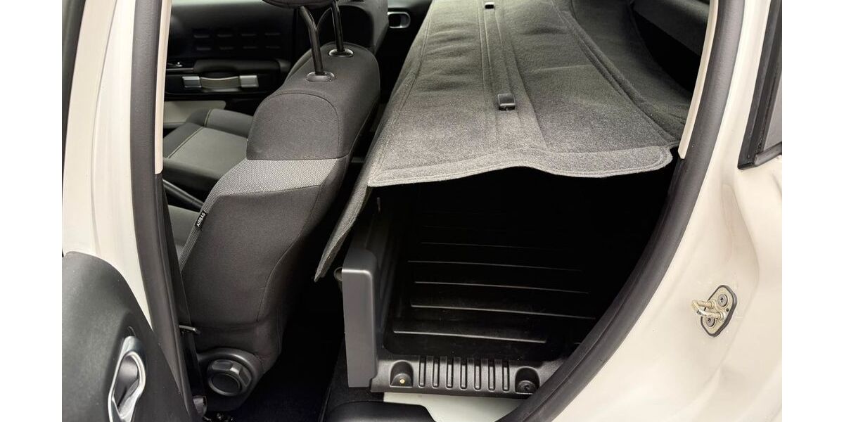 Citroen C3 63.770 km 6.700 &euro; Düsseldorf 40237