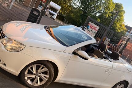 VW Eos 170.000 km 4.599 &euro; Düsseldorf 40223