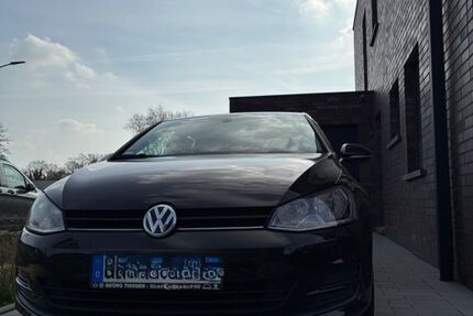 VW Golf 137.469 km 7.900 &euro; Straelen 47638