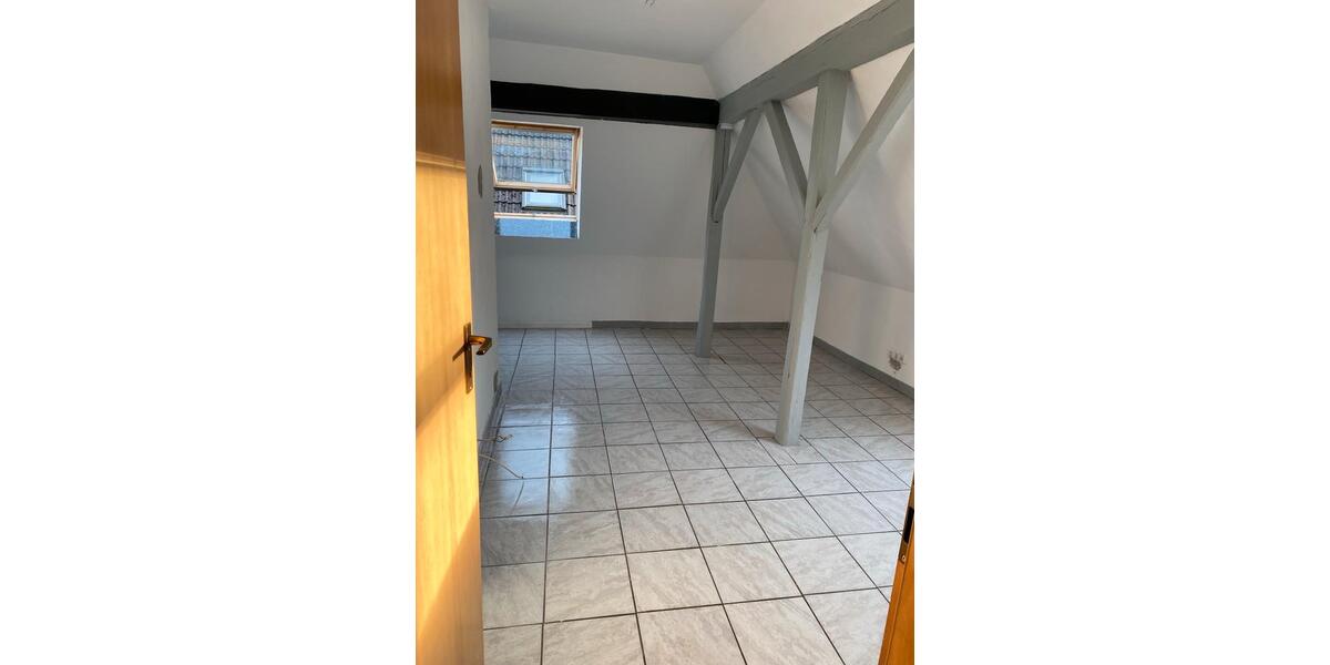 Dachgeschoßwohnung Duisburg Rheinhausen - 1 Zimmer, 45 m&sup2;, 590&euro; | Angebot:25875981