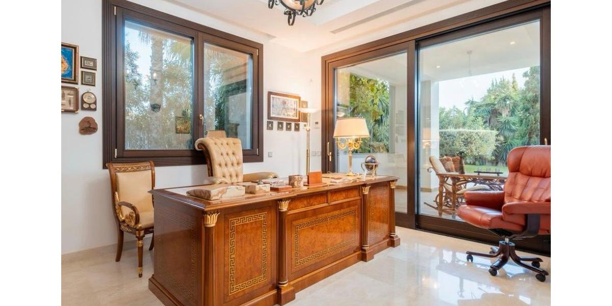 Villa Düsseldorf Stadtmitte - 7 Zimmer, 761 m&sup2;, 5.190.000&euro; | Angebot:26750435