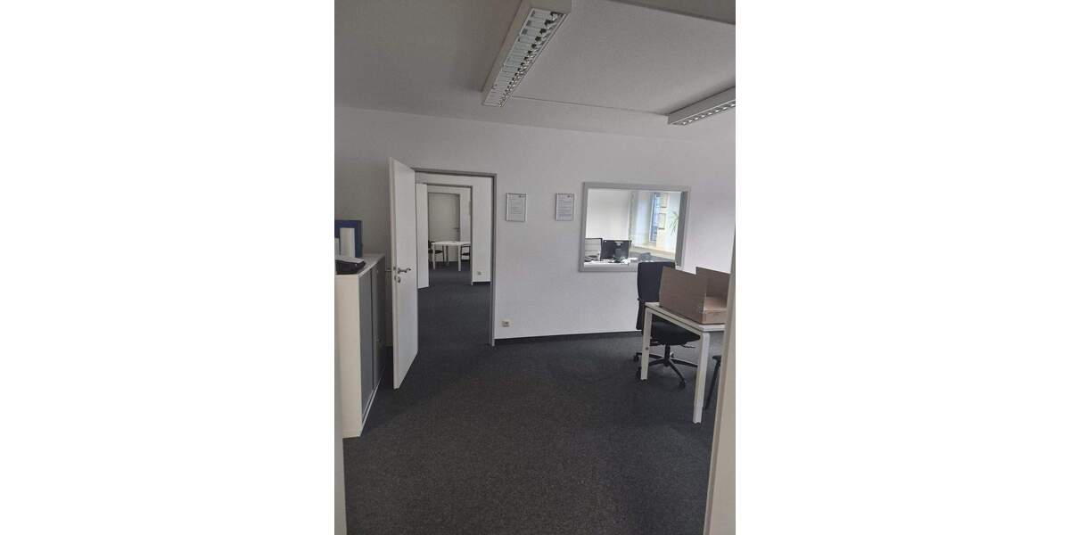 Gewerbeobjekt Krefeld Cracau - 1 Zimmer, 272 m&sup2;, 980&euro; | Angebot:25776319