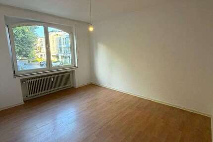 Wohnung Krefeld Bockum - 1 Zimmer, 34 m&sup2;, 340&euro; | Angebot:27315556