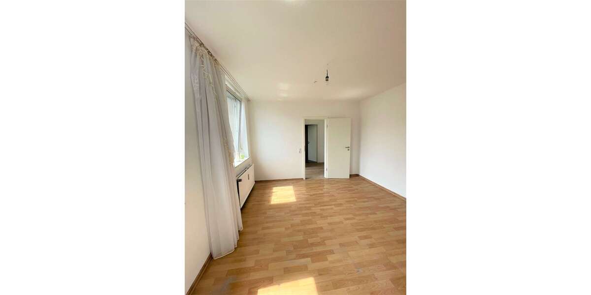 Etagenwohnung Krefeld Cracau - 2 Zimmer, 37 m&sup2;, 403&euro; | Angebot:25765201