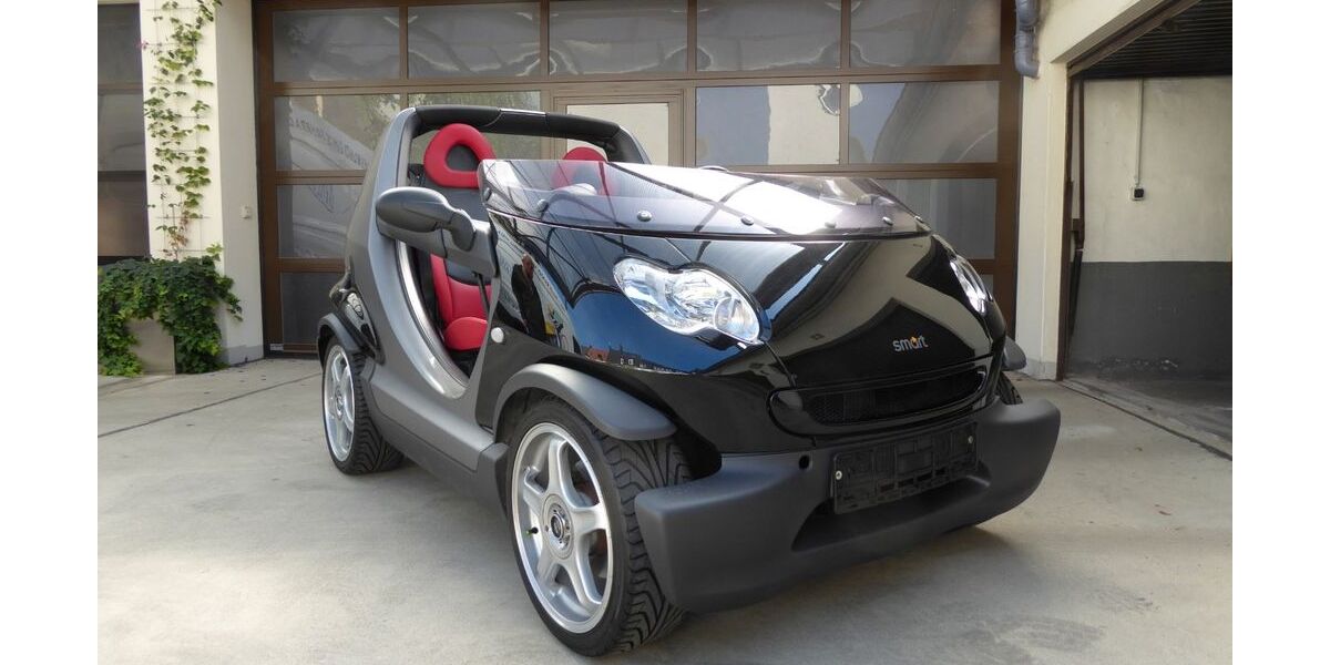 Smart Crossblade 9.600 km 21.900 &euro; Essen 45149