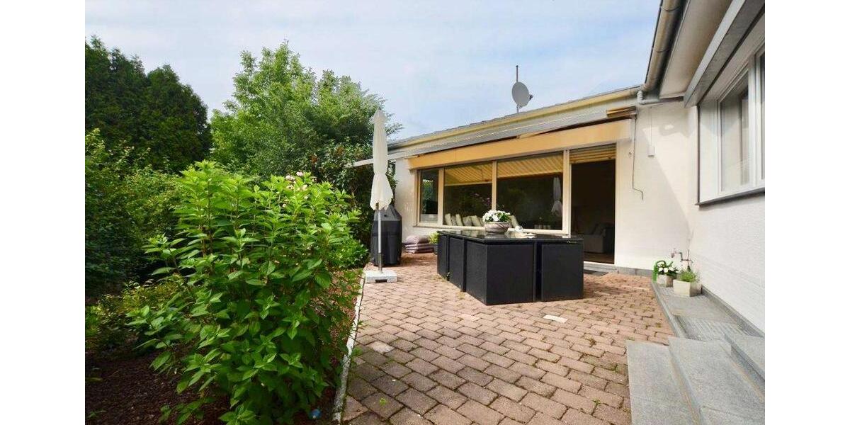 Einfamilienhaus Willich - 5 Zimmer, 150 m&sup2;, 3.350&euro; | Angebot:26461519