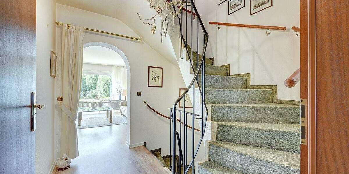 Reihenmittelhaus Düsseldorf Hubbelrath - 5 Zimmer, 124 m&sup2;, 595.000&euro; | Angebot:25744332