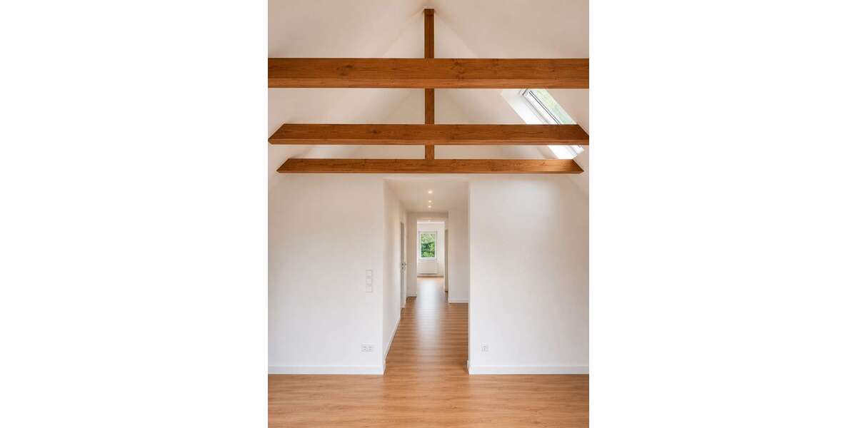 Etagenwohnung Viersen Hülsdonk - 3 Zimmer, 126 m&sup2;, 1.382&euro; | Angebot:26901504