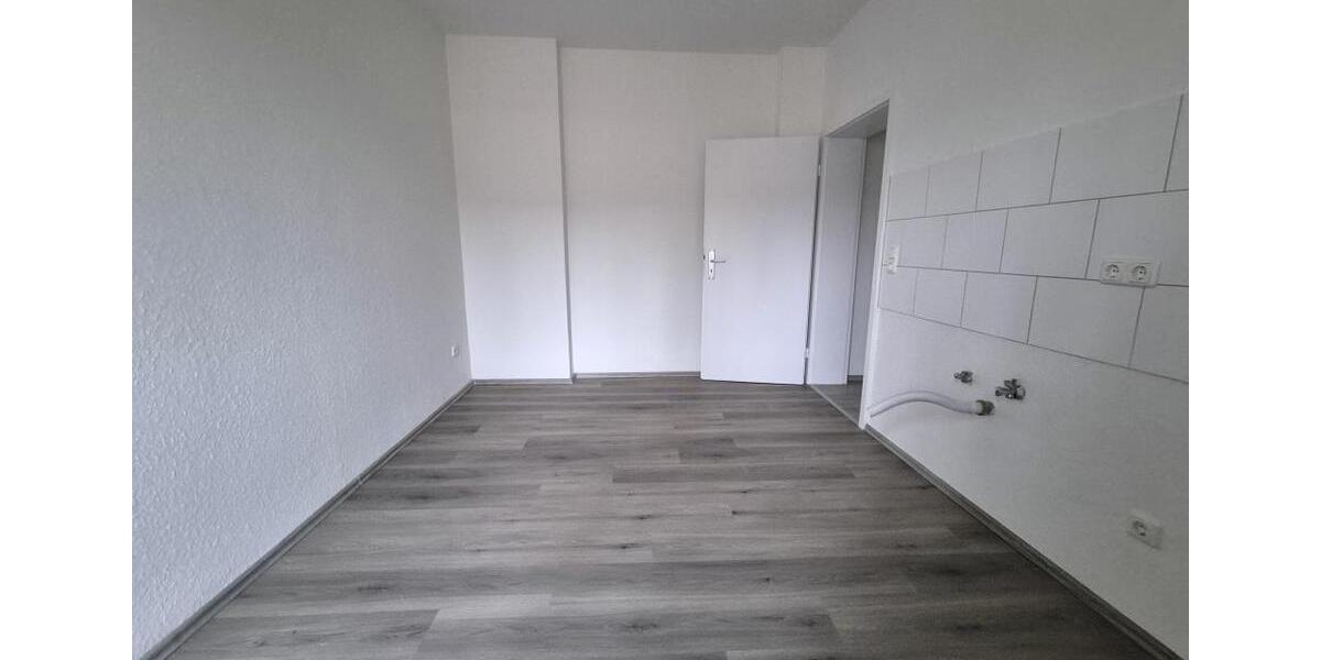 Etagenwohnung Duisburg Hamborn - 3 Zimmer, 76 m&sup2;, 560&euro; | Angebot:24687377