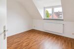 Dachgeschoßwohnung Krefeld Dießem - 3 Zimmer, 64 m&sup2;, 590&euro; | Angebot:26547036