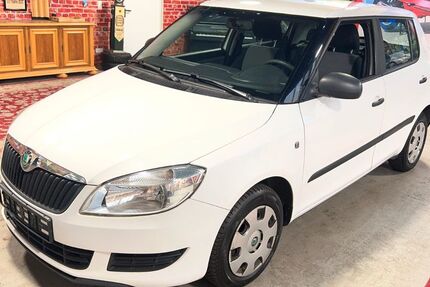 Skoda Fabia 176.086 km 1.950 &euro; Oberhausen 46149