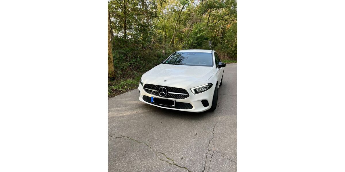 Mercedes-Benz A 180 79.000 km 18.900 &euro; Alpen 46519