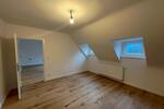 Etagenwohnung Düsseldorf Niederkassel - 2 Zimmer, 66 m&sup2;, 1.300&euro; | Angebot:24002364