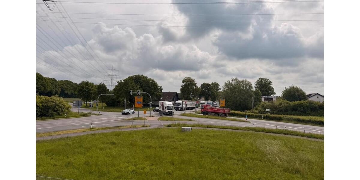 Gewerbeobjekt Wesel Bislich - 1.500&euro; | Angebot:26616434