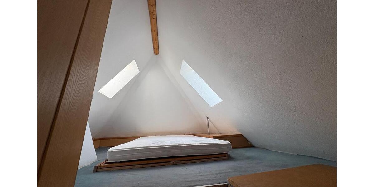 Dachgeschoßwohnung Bottrop Boy - 2.5 Zimmer, 50 m&sup2;, 550&euro; | Angebot:24616423