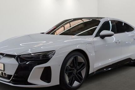 Audi e-tron GT 89.727 km 55.950 &euro; Mülheim a.d. Ruhr 45481