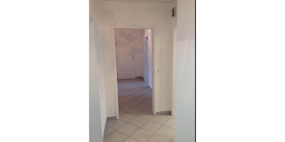 Etagenwohnung Dinslaken Hiesfeld - 4.5 Zimmer, 93 m&sup2;, 230.000&euro; | Angebot:26754388