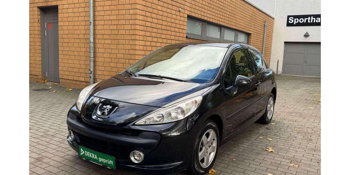 Peugeot 207 174.454 km 2.990 &euro; Essen 45326