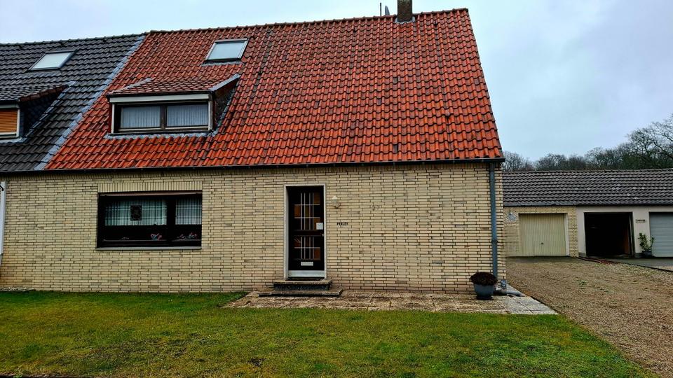 Doppelhaushälfte Voerde (Niederrhein) - 9 Zimmer, 161 m&sup2;, 295.000&euro; | Angebot:25641496