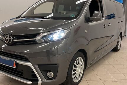 Toyota Proace (Verso) 139.000 km 26.500 &euro; Düsseldorf 40233
