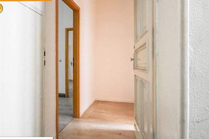 Wohnung Krefeld Stadtmitte - 3 Zimmer, 75 m&sup2;, 625&euro; | Angebot:25742590