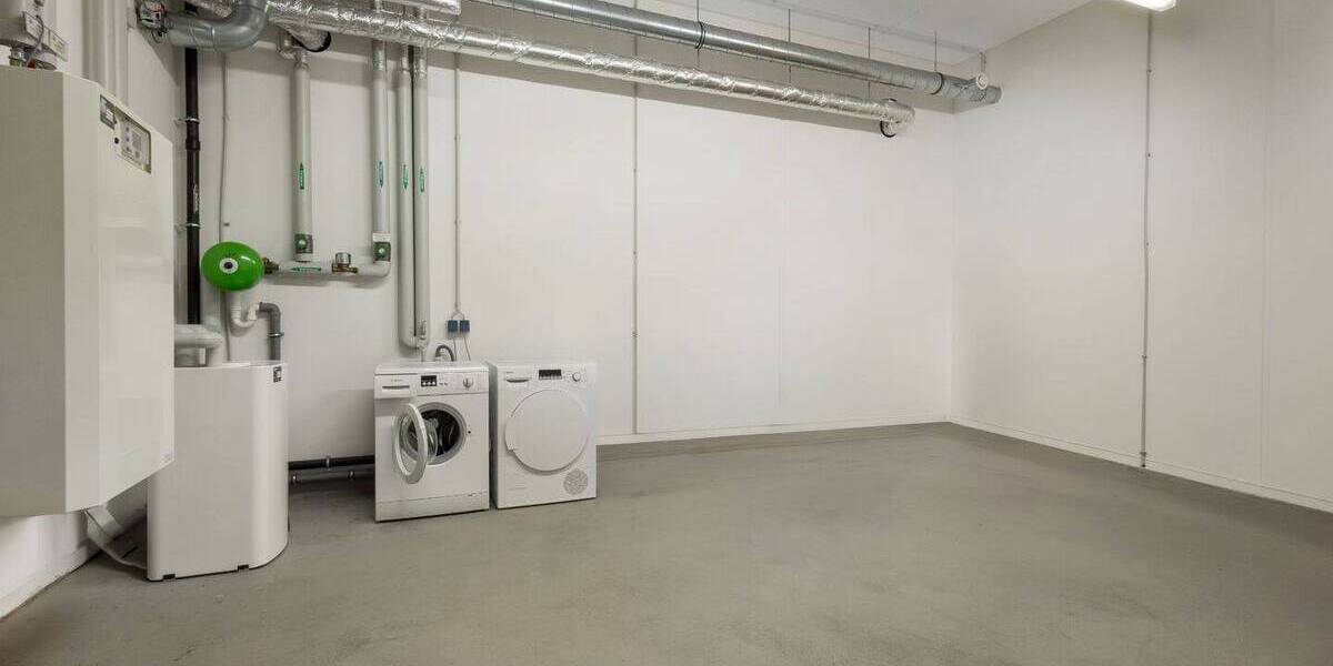 Reihenmittelhaus Düsseldorf Pempelfort - 4 Zimmer, 225 m&sup2;, 1.800.000&euro; | Angebot:25997196