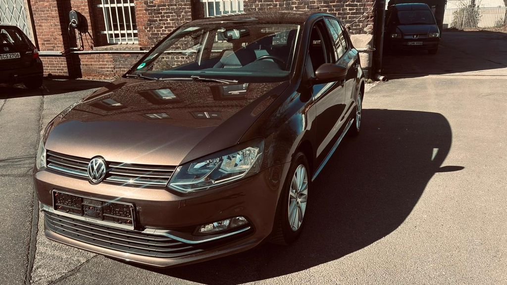 VW Polo 65.800 km 9.499 &euro; Essen 45355