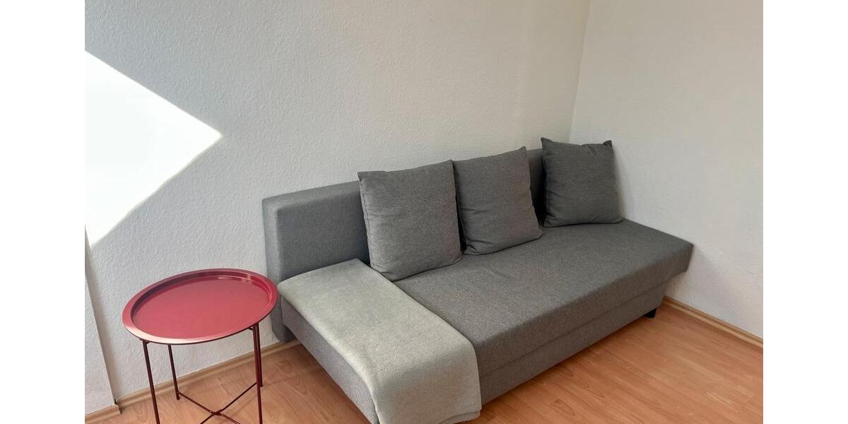 Etagenwohnung Krefeld - 3 Zimmer, 78 m&sup2;, 690&euro; | Angebot:25417337