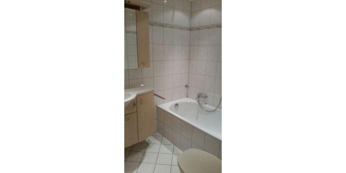 Etagenwohnung Krefeld - 2 Zimmer, 58 m&sup2;, 493&euro; | Angebot:25947657