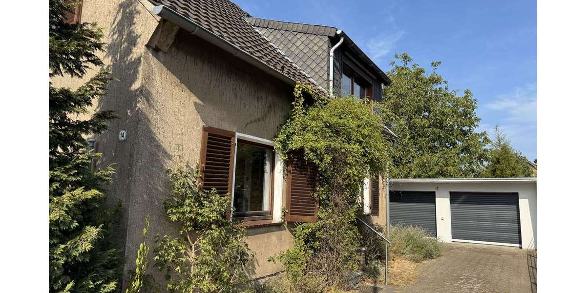 Einfamilienhaus Moers Hochstraß - 6 Zimmer, 142 m&sup2;, 429.500&euro; | Angebot:27215630