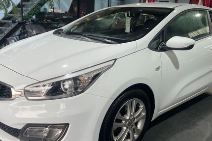 Kia pro ceed / ProCeed 94.000 km 6.990 &euro; Rheinberg 47495