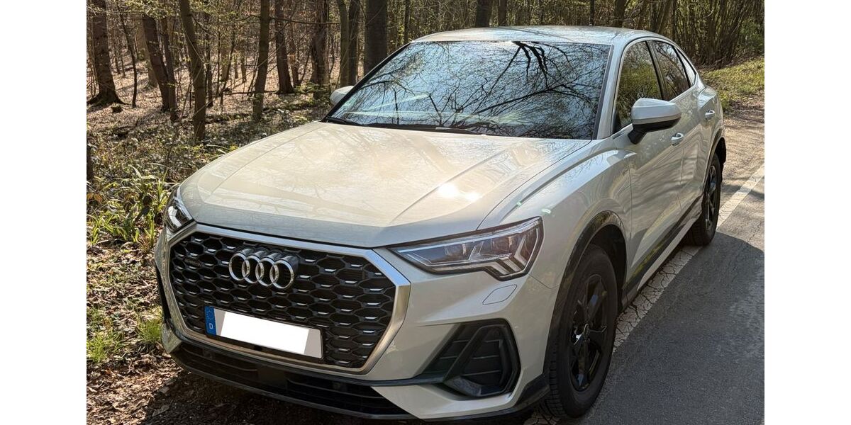 Audi Q3 18.000 km 47.900 &euro; Essen 45277