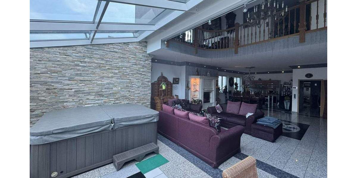 Einfamilienhaus Oberhausen Heide - 7 Zimmer, 223 m&sup2;, 819.000&euro; | Angebot:25772335