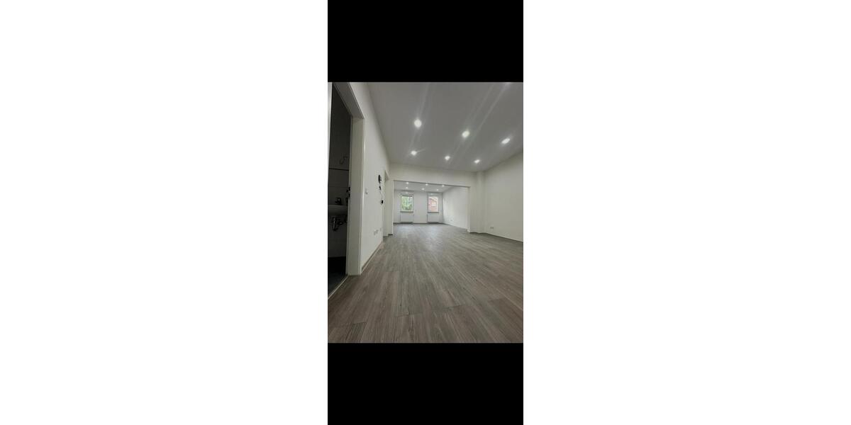 Einfamilienhaus Duisburg Rheinhausen - 5 Zimmer, 180 m&sup2;, 1.350&euro; | Angebot:25138140