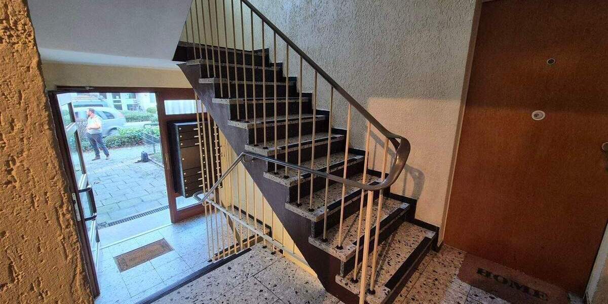 Etagenwohnung Oberhausen Styrum - 2 Zimmer, 63 m&sup2;, 130.000&euro; | Angebot:25879529