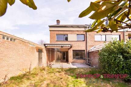 Haus Krefeld Fischeln - 5 Zimmer, 155 m&sup2;, 369.900&euro; | Angebot:25446761