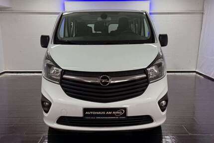 Opel Vivaro 179.874 km 14.999 &euro; Ratingen 40878