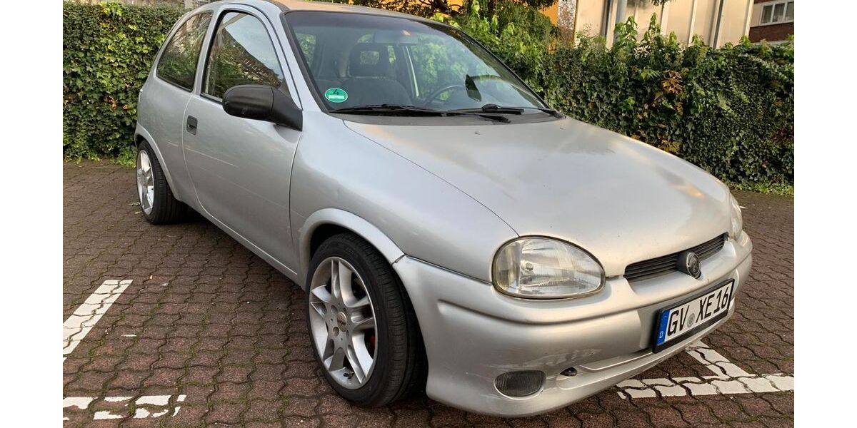 Opel Corsa 178.675 km 2.900 &euro; Willich 47877