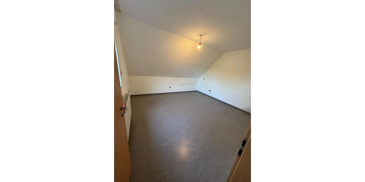 Einfamilienhaus Kevelaer Wetten - 5 Zimmer, 178 m&sup2;, 1.550&euro; | Angebot:25767928