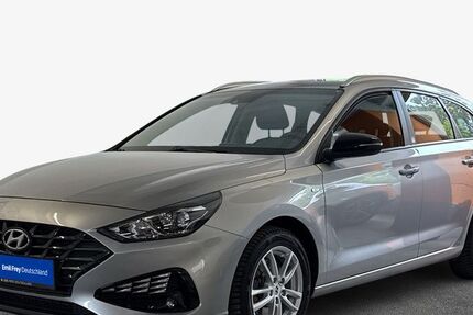 Hyundai i30 82.902 km 15.980 &euro; Düsseldorf 40233