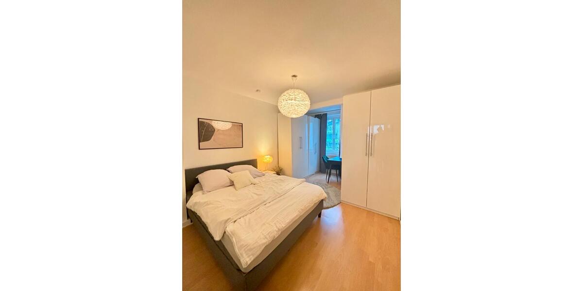 Etagenwohnung Düsseldorf Pempelfort - 2 Zimmer, 55 m&sup2;, 1.400&euro; | Angebot:25338534