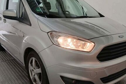 Ford Tourneo Courier 87.000 km 7.490 &euro; Düsseldorf 40591