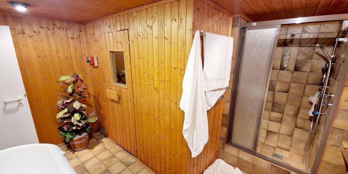 Einfamilienhaus Mülheim Holthausen - 5 Zimmer, 216 m&sup2;, 519.000&euro; | Angebot:26038287