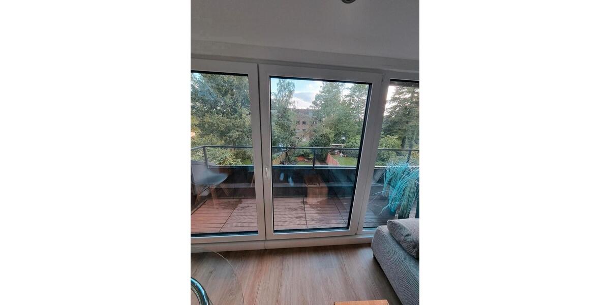 Dachgeschoßwohnung Düsseldorf Stadtbezirk 7 - 2 Zimmer, 39 m&sup2;, 730&euro; | Angebot:25934351