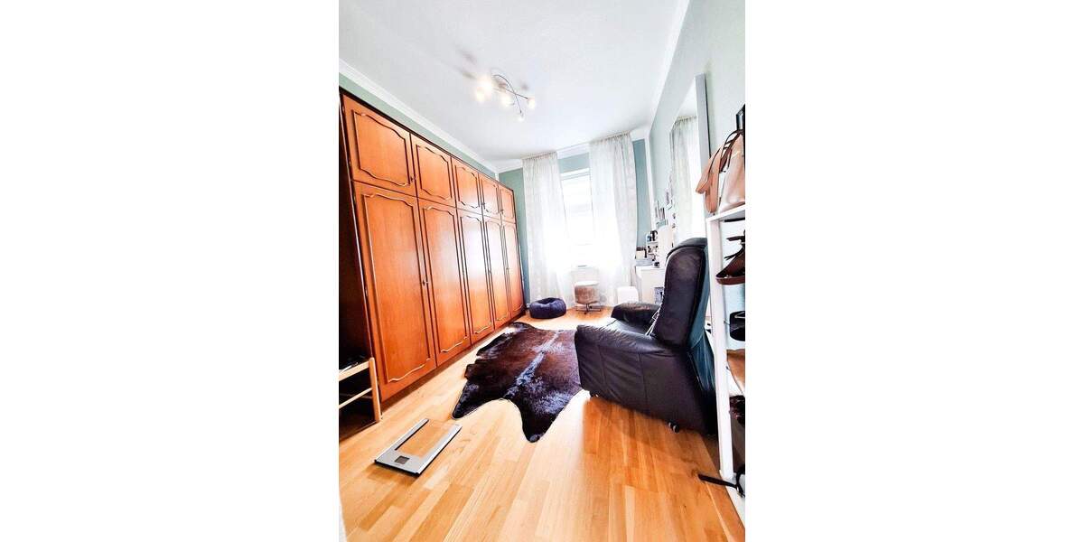 Einfamilienhaus Krefeld Linn - 8 Zimmer, 204 m&sup2;, 625.000&euro; | Angebot:25755263