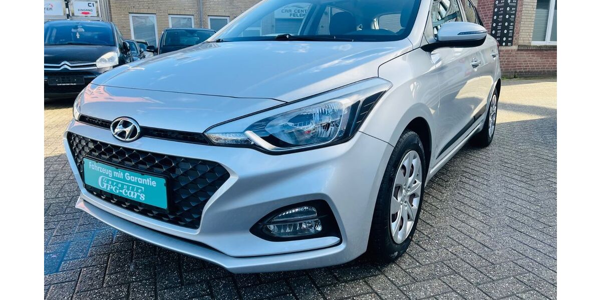 Hyundai i20 46.000 km 12.490 &euro; Viersen 41748