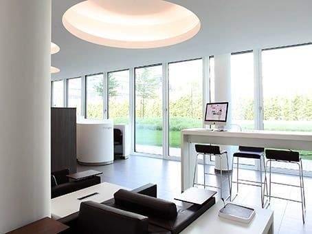 Gewerbeobjekt Düsseldorf Unterrath - 1.389&euro; | Angebot:25899924