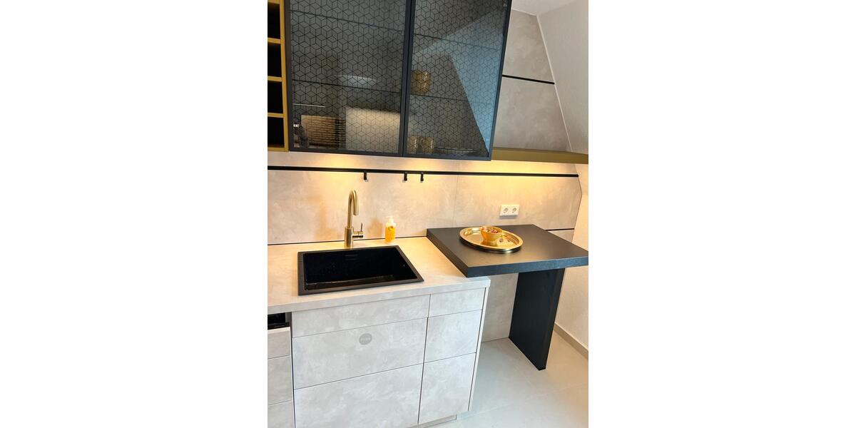 Etagenwohnung Essen Huttrop - 3 Zimmer, 85 m&sup2;, 1.450&euro; | Angebot:25987284