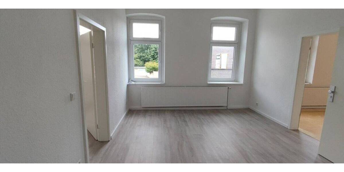Etagenwohnung Oberhausen Buschhausen - 4 Zimmer, 88 m&sup2;, 1.000&euro; | Angebot:26037047