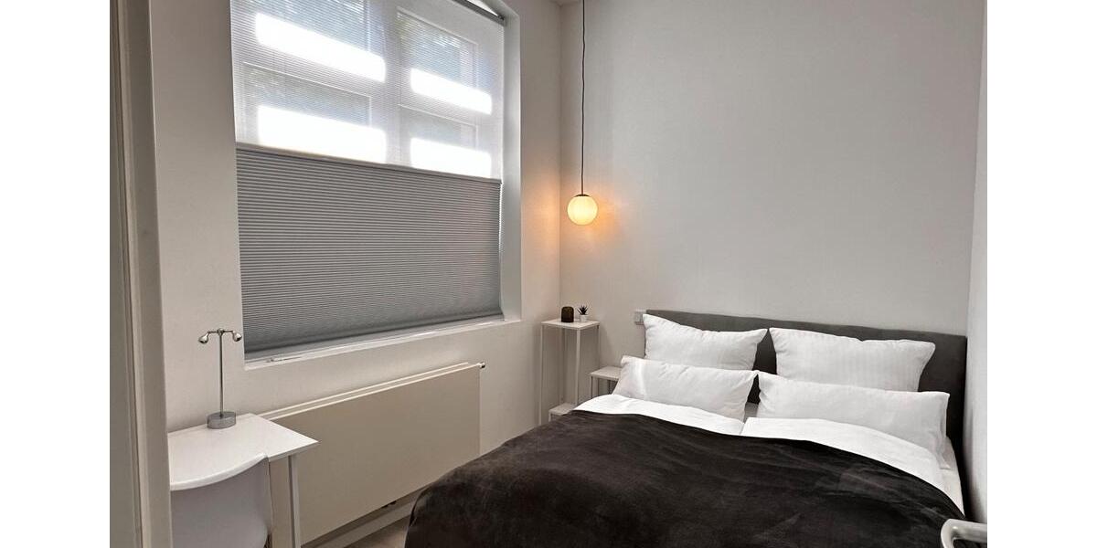 Etagenwohnung Düsseldorf Oberbilk - 2 Zimmer, 36 m&sup2;, 820&euro; | Angebot:26614532